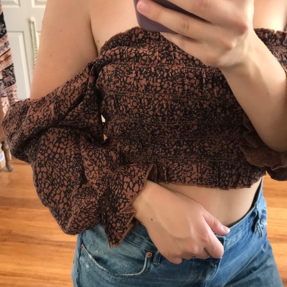 Urban Outfitters cropped stretchy blouse - Picture 2 of 5